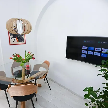 Old Town Apartamento *